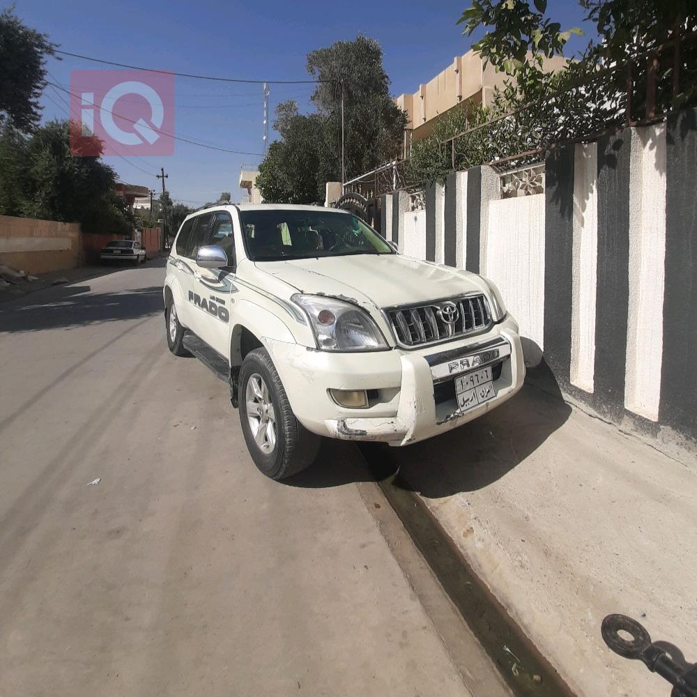 تۆیۆتا لاندكروزر پرادۆ